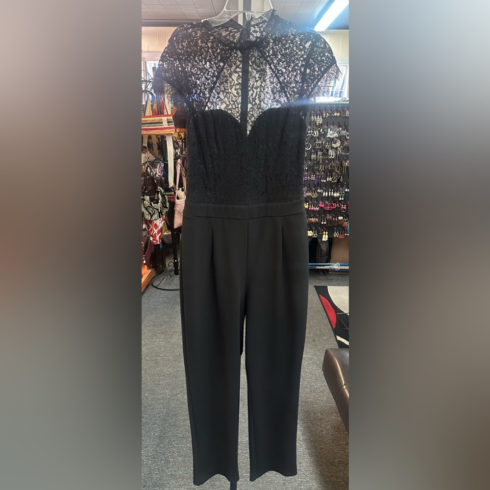 Express sz 10 black pantsuit